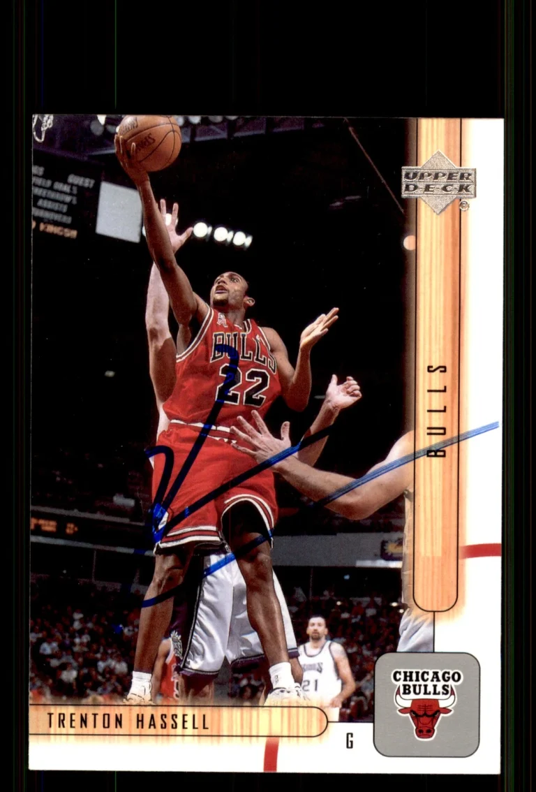 Signed Basketball Card Auto Trenton Hassell 2001-02 Upper Deck #249 Bulls