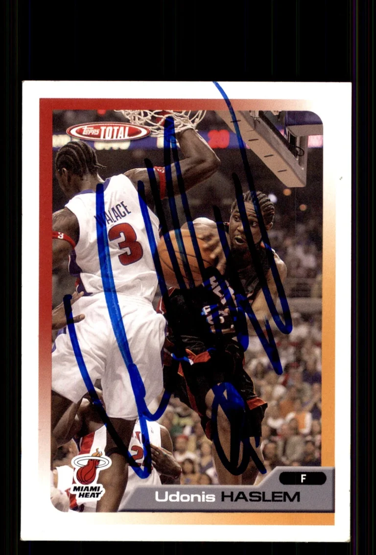 Signed Basketball Card Auto Udonis Haslem 2005-06 Topps Total #35 Miami Heat