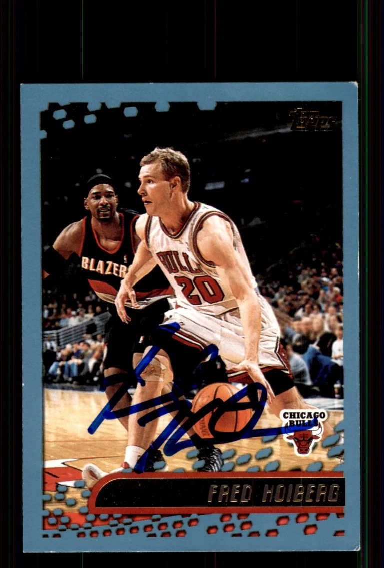 Signed Basketball Card Auto Fred Hoiberg 2001-02 Topps #196 Chicago Bulls