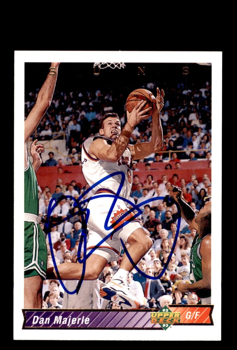 Signed Basketball Card Auto Dan Majerle 1992-93 Upper Deck #177 Phoenix Suns