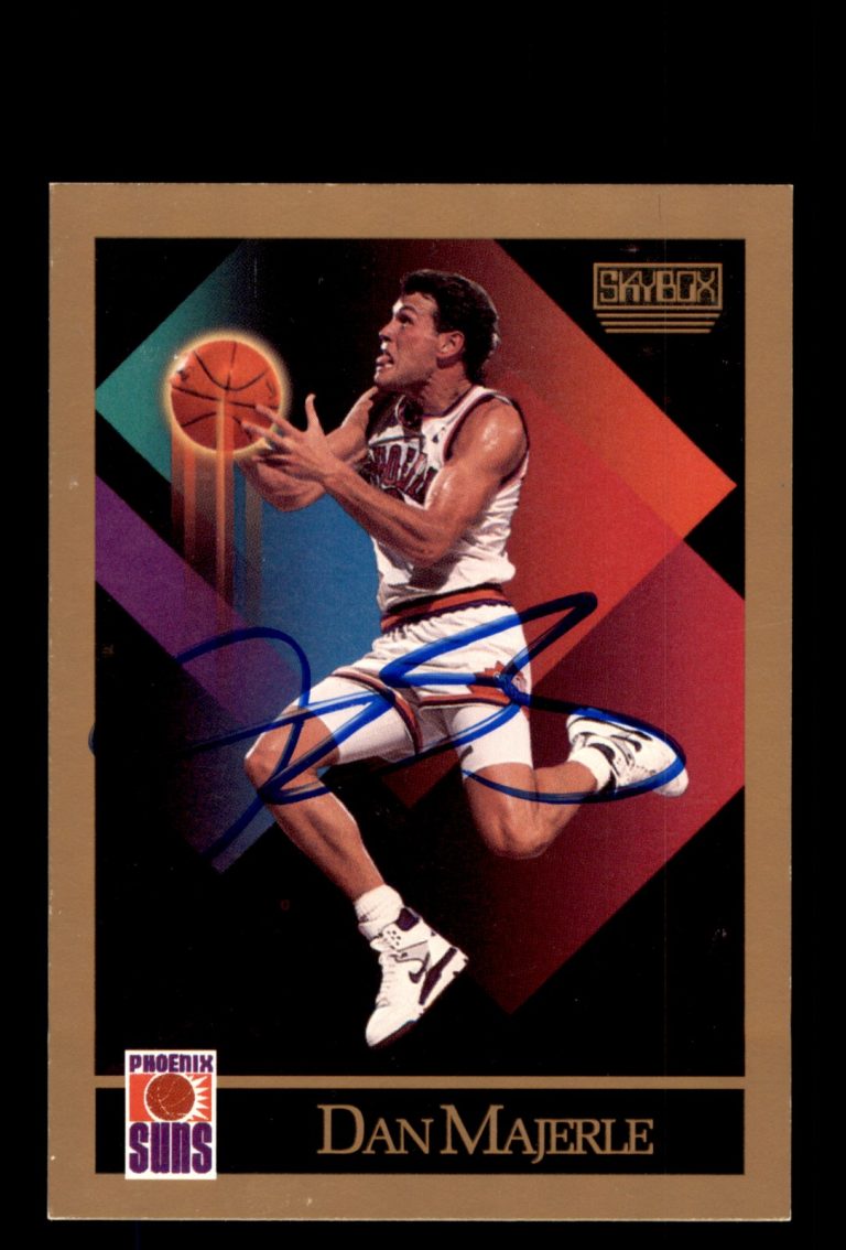 Signed Basketball Card Auto Dan Majerle 1990-91 SkyBox #226 Phoenix Suns