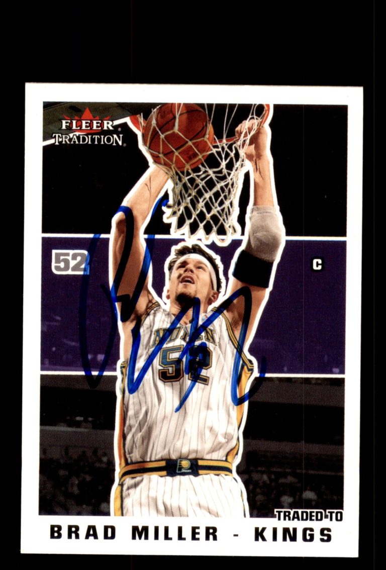 Signed Basketball Card Auto Brad Miller 2003-04 Fleer Tradition #40 Kings