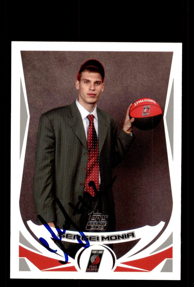 Signed Basketball Card Auto Sergei Monia 2004-05 Topps #243 Trail Blazers