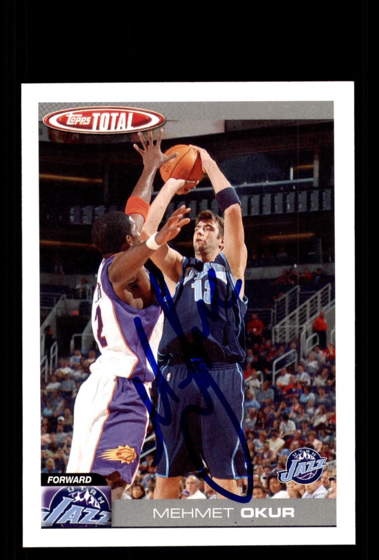 Signed Basketball Card Auto Mehmet Okur 2004-05 Topps Total #283 Utah Jazz