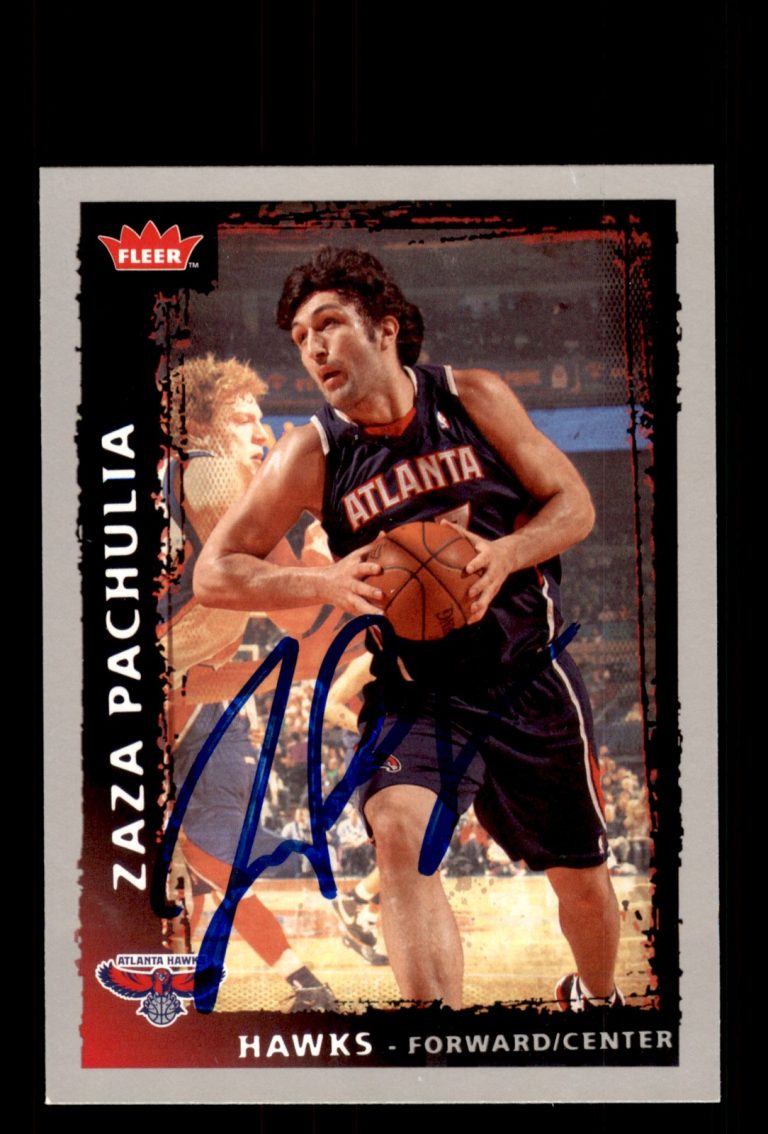 Signed Basketball Card Auto Zaza Pachulia 2008-09 Fleer #50 Atlanta Hawks