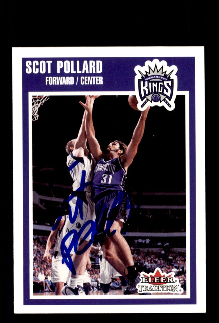 Signed Basketball Card Auto Scot Pollard 2002-03 Fleer Tradition #137 Kings