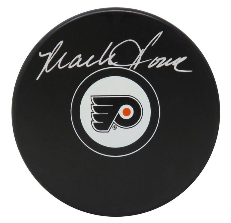 Mark Howe Signed Philadelphia Flyers Hockey Puck- SCHWARTZ COA