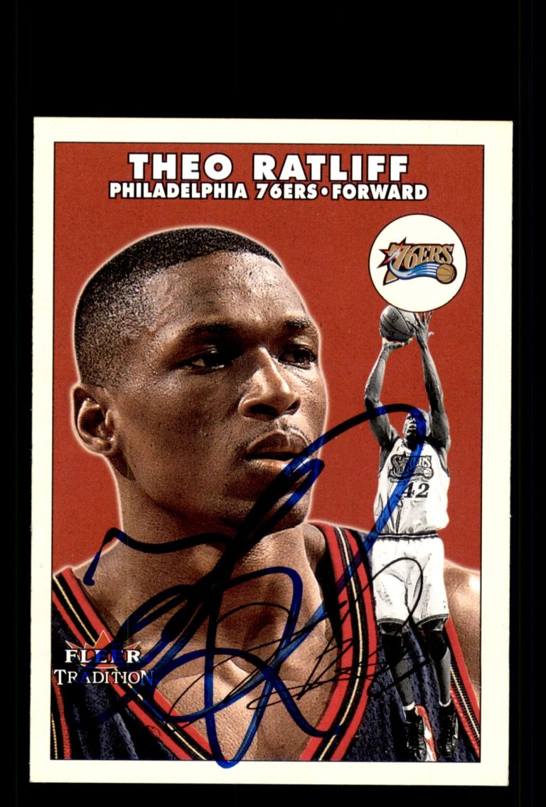 Signed Basketball Card Auto Theo Ratliff 2000-01 Fleer Tradition #19 76ers