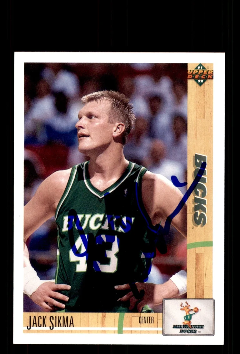 Signed Basketball Card Auto Jack Sikma 1991-92 Upper Deck #370 Milwaukee Bucks