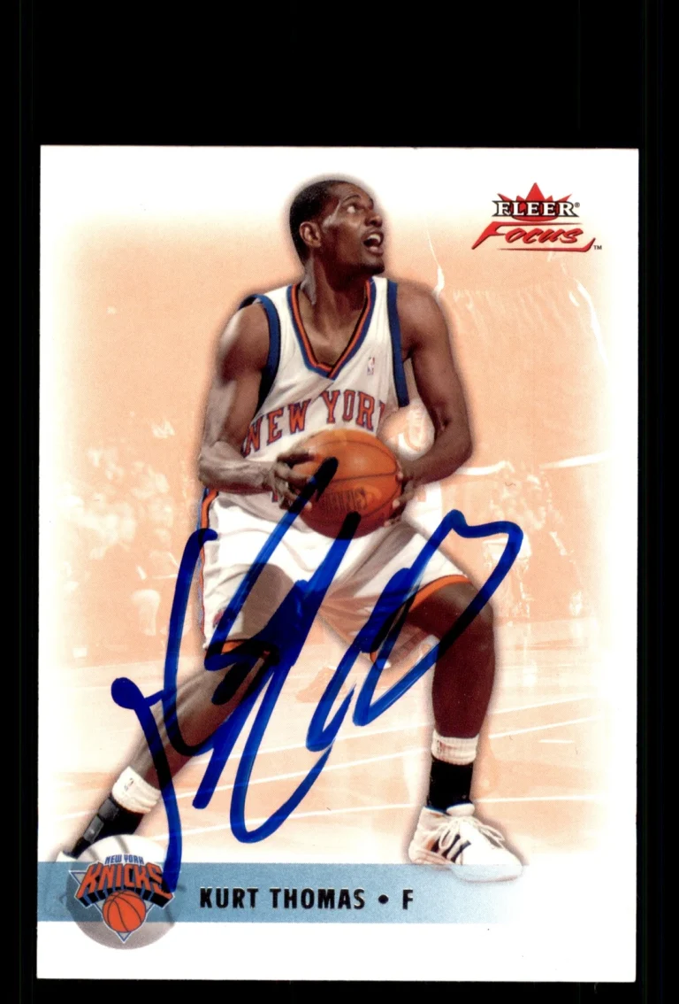 Signed Basketball Card Auto Kurt Thomas 2003-04 Fleer Focus #28 New York Knicks