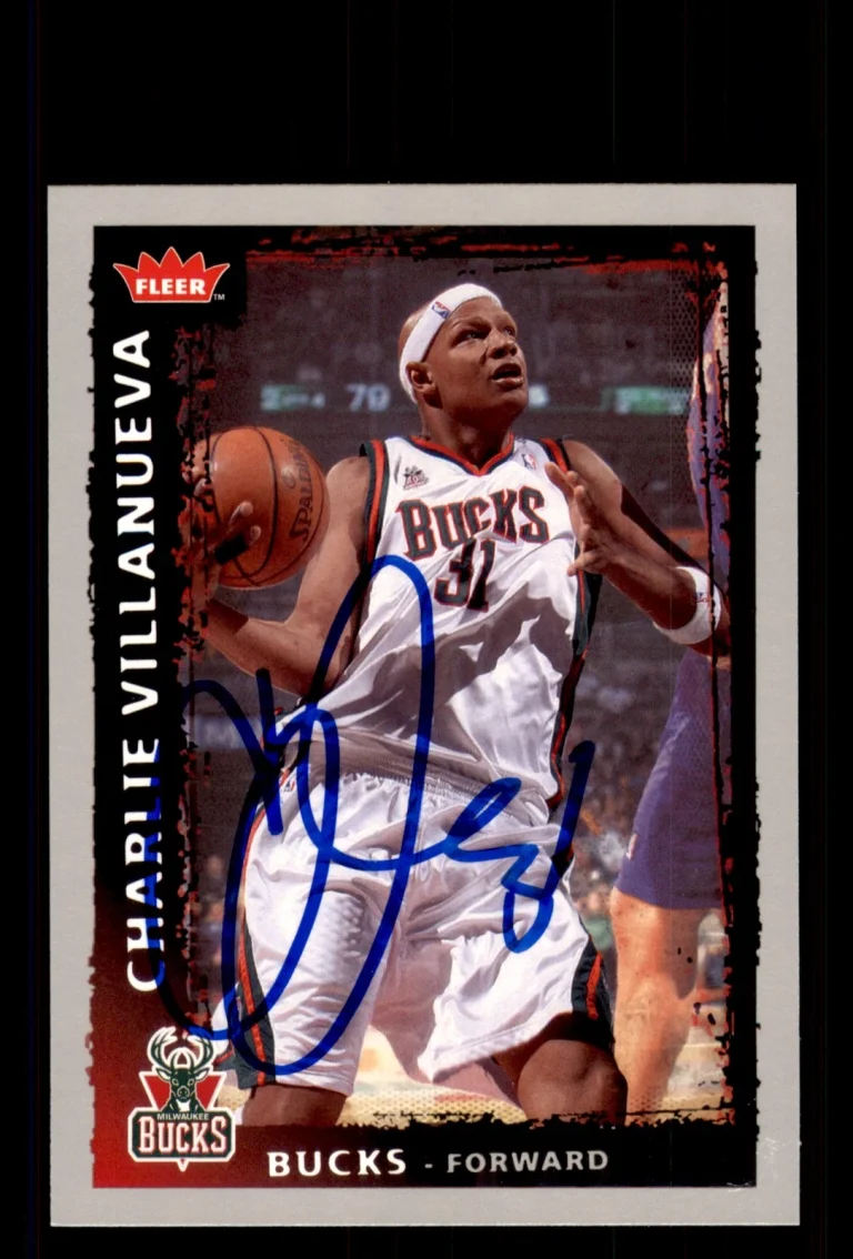 Signed Basketball Card Auto Charlie Villanueva 2008-09 Fleer #83 Milwaukee Bucks
