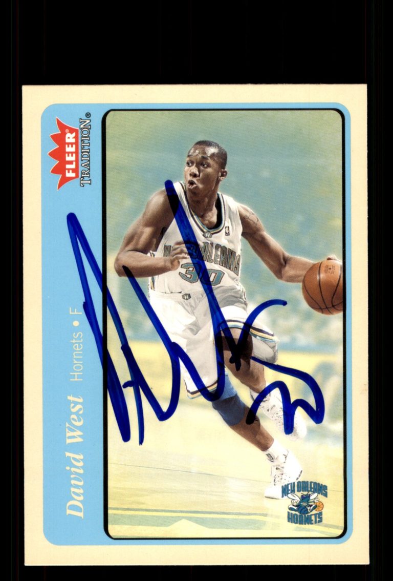 Signed Basketball Card Auto David West 2004-05 Fleer Tradition #38 Blue