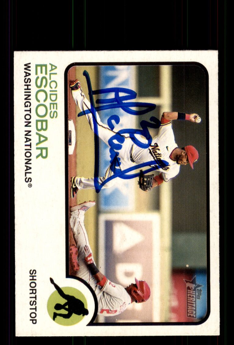 Signed Baseball Card Auto Alcides Escobar 2022 Topps Heritage #308 Nationals