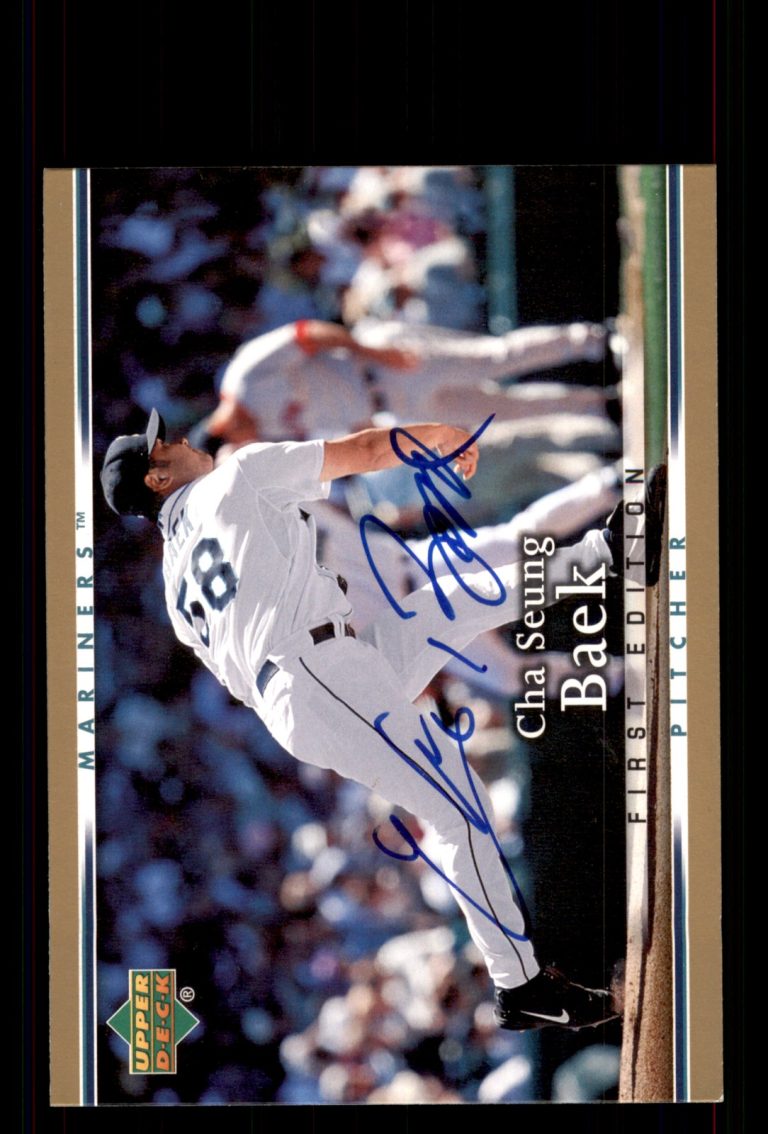 Signed Baseball Card Auto Cha Seung Baek 2007 Upper Deck First Edition #140
