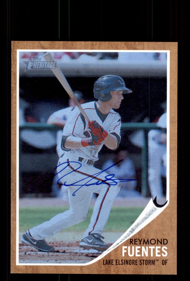 Signed Baseball Card Auto Reymond Fuentes 2011 Topps Heritage Minor #116 /620