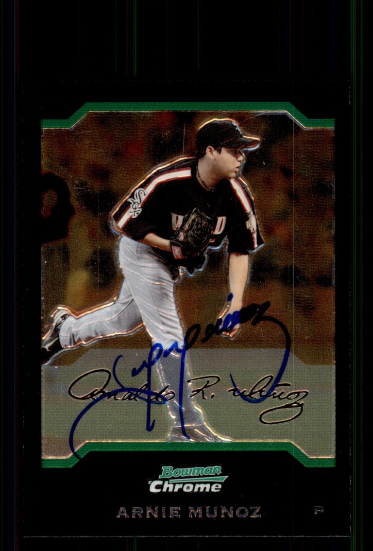 Signed Baseball Card Auto Arnie Munoz 2004 Bowman Chrome #BDP127 White Sox