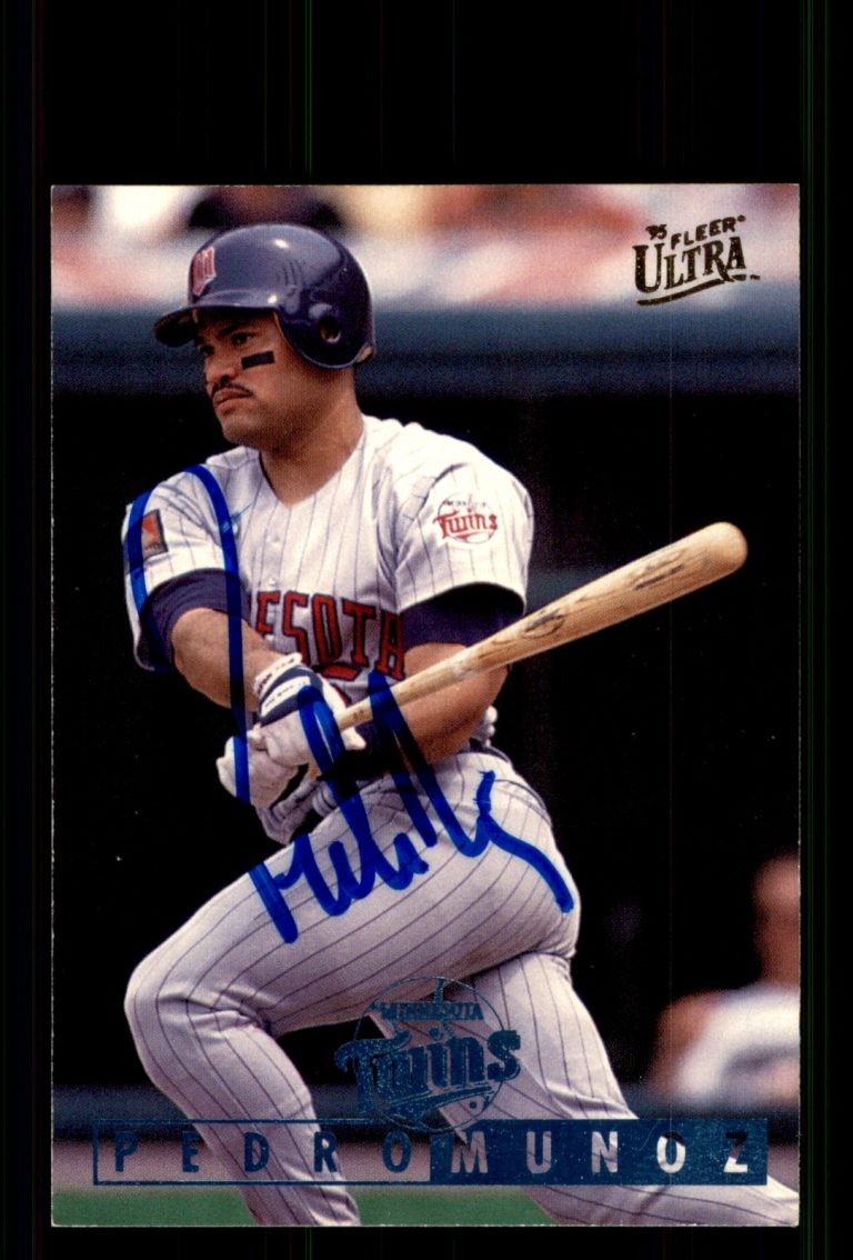 Signed Baseball Card Auto Pedro Munoz 1995 Ultra #305 Minnesota Twins