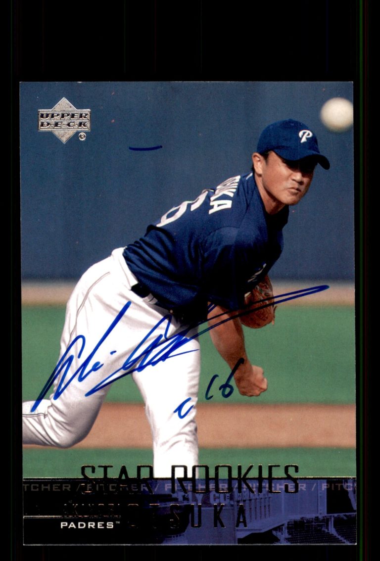 Signed Baseball Card Auto Akinori Otsuka 2004 Upper Deck #531 San Diego Padres