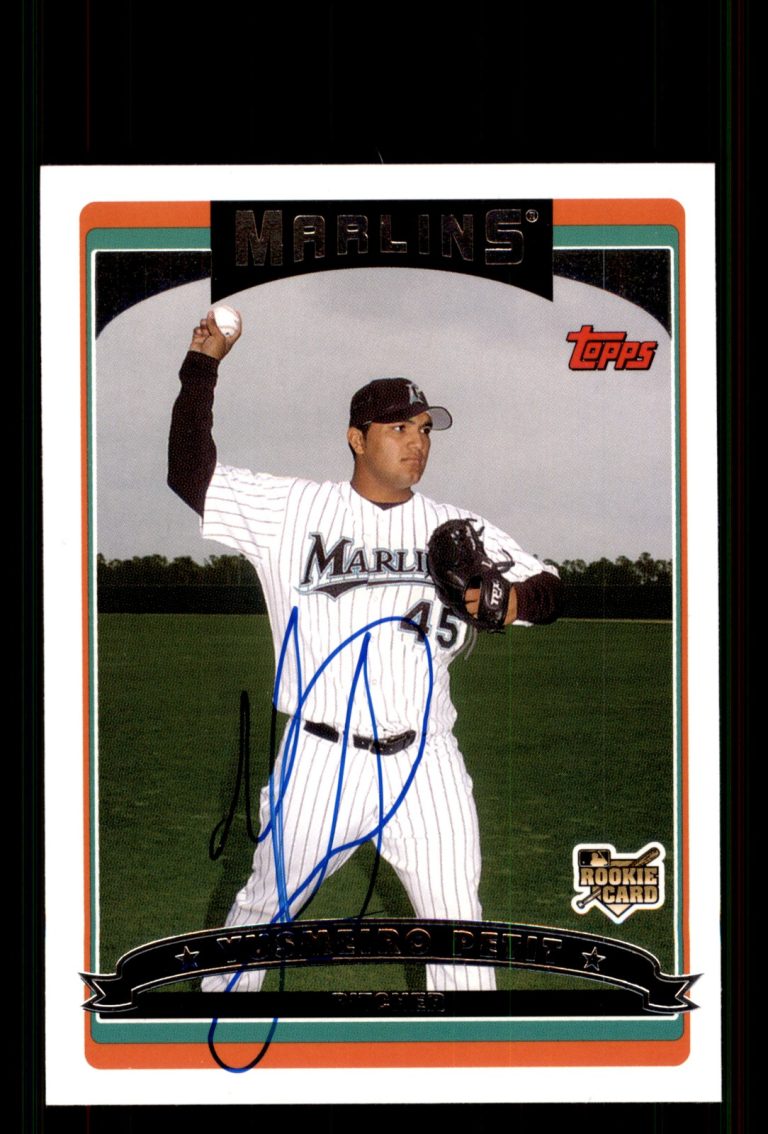 Signed Baseball Card Auto Yusmeiro Petit 2006 Topps Update #UH168 Marlins