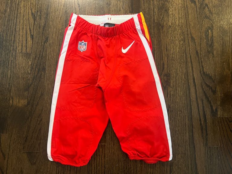 2020 GAME ISSUED KANSAS CITY CHIEFS FOOTBALL PANTS * NOT USED * RED SIZE 28