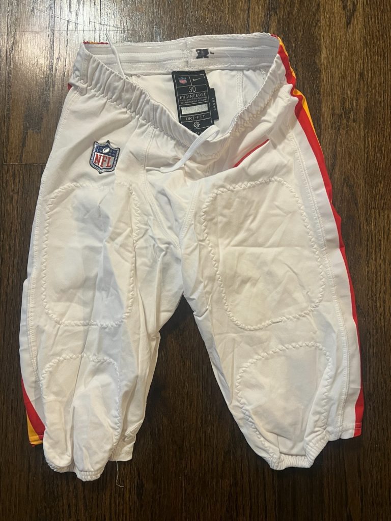 GAME USED ? ISSUED KANSAS CITY CHIEFS FOOTBALL PANTS 2023 22 ? Trent McDuffie ?