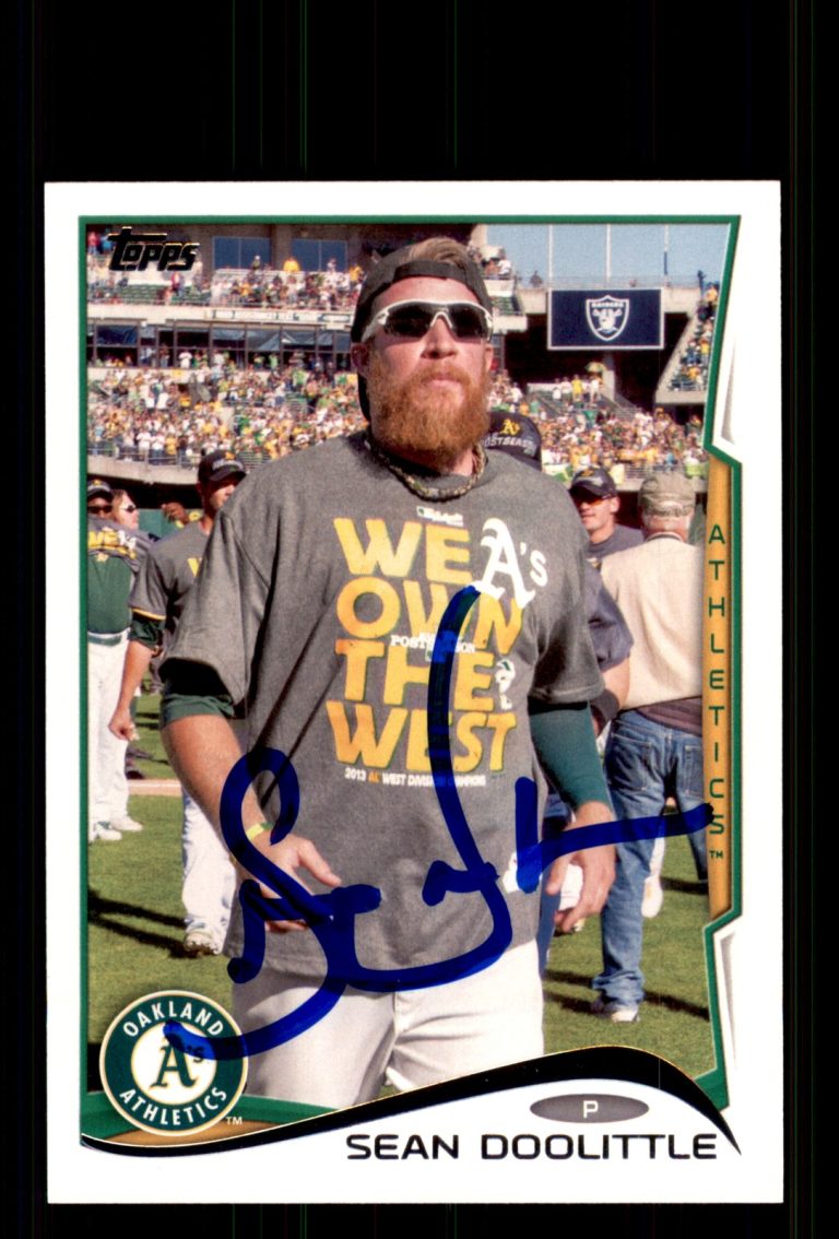 Signed Baseball Card Auto Sean Doolittle 2014 Topps #226 Oakland Athletics
