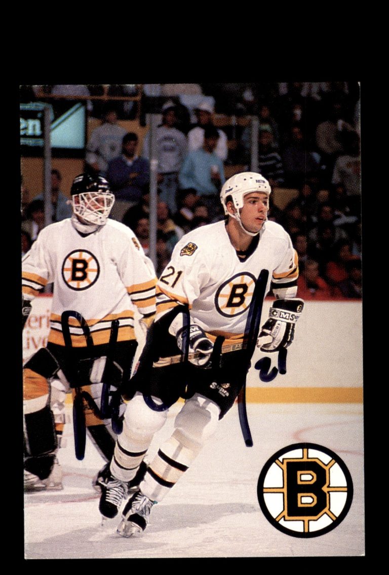 Signed Hockey Card Auto Stephane Quintal 1989-90 Sports Action Boston Bruins