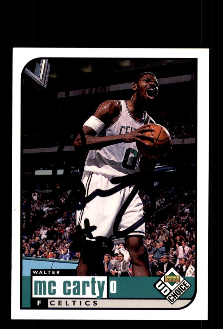 Signed Basketball Card Auto Walter McCarty 1998-99 UD Choice #9 Boston Celtics
