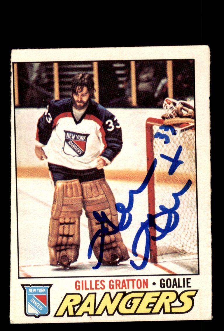 Signed Hockey Card Auto Gilles Gratton 1977-78 O-Pee-Chee #207 New York Rangers