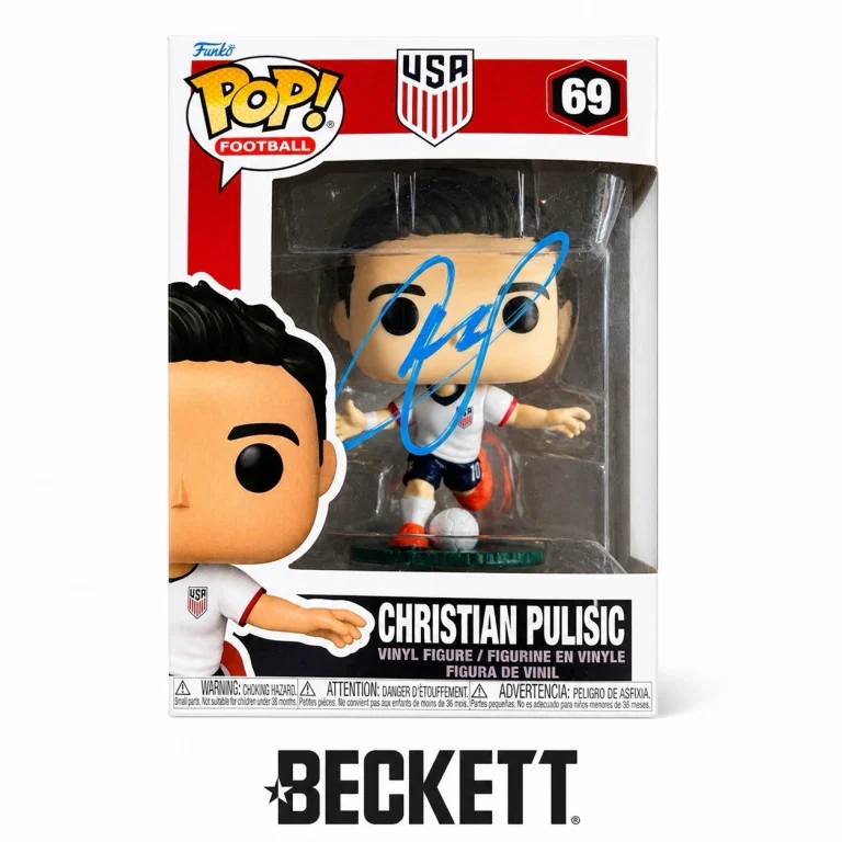 Christian Pulisic Signed Funko Pop 69 USA Soccer Beckett Authentic Autograph