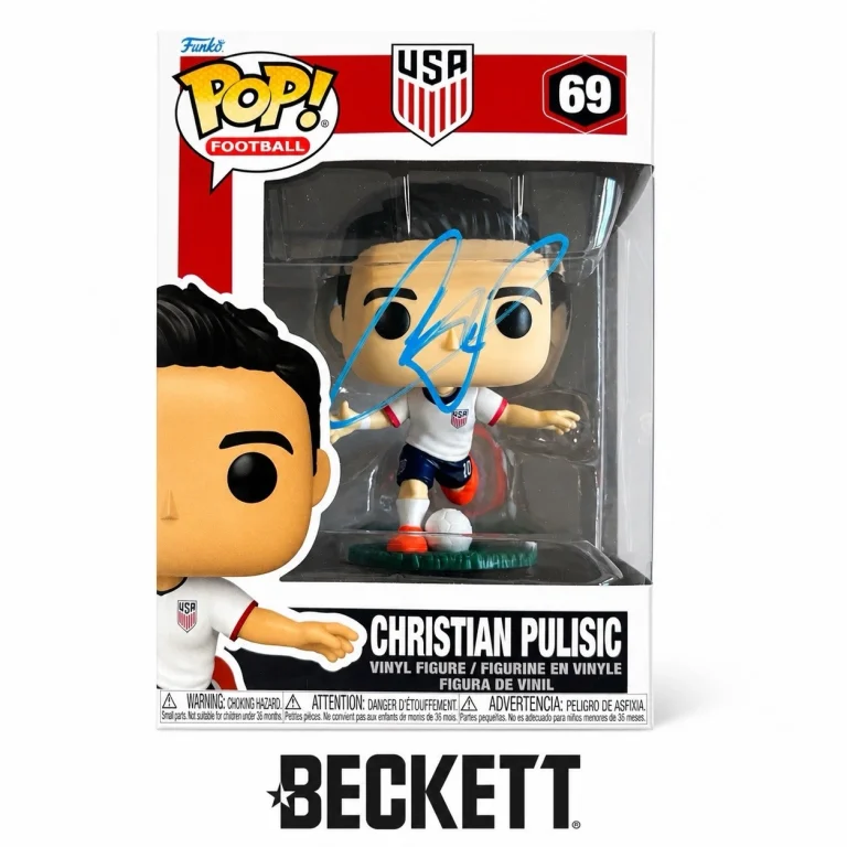 Christian Pulisic Signed Funko Pop 69 USA Soccer Beckett Authentic Autograph