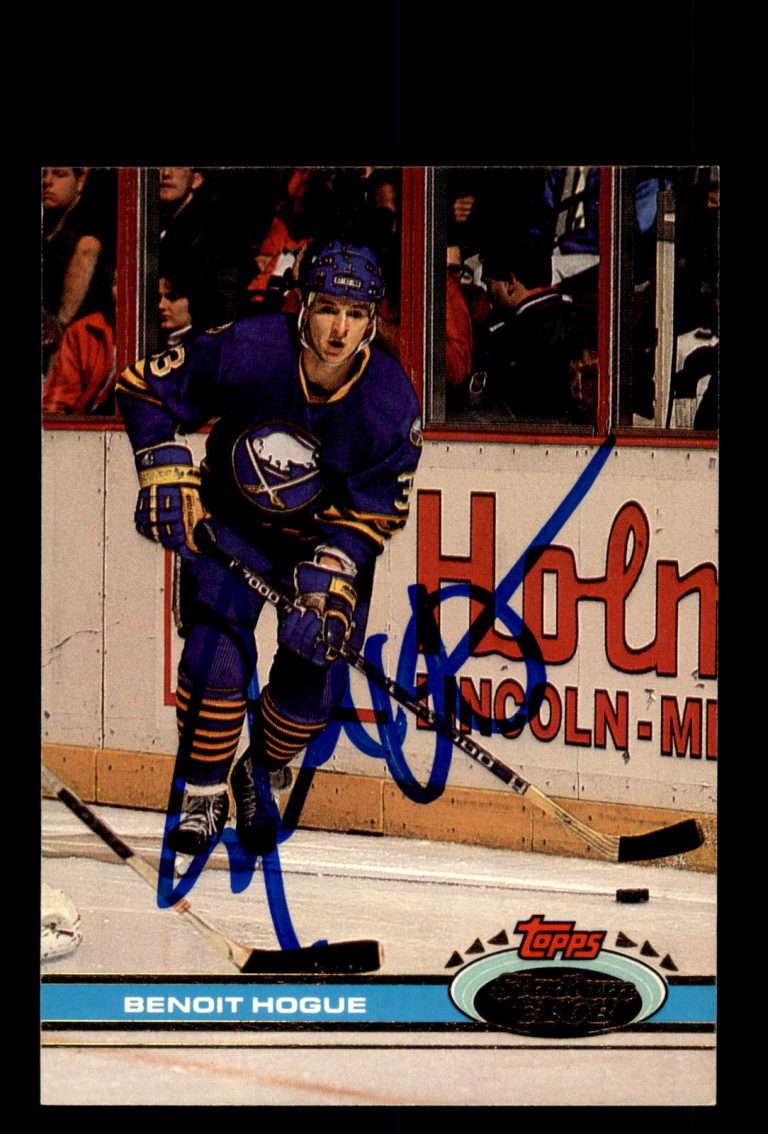 Signed Hockey Card Auto Benoit Hogue 1991-92 Stadium Club #157 Buffalo Sabres