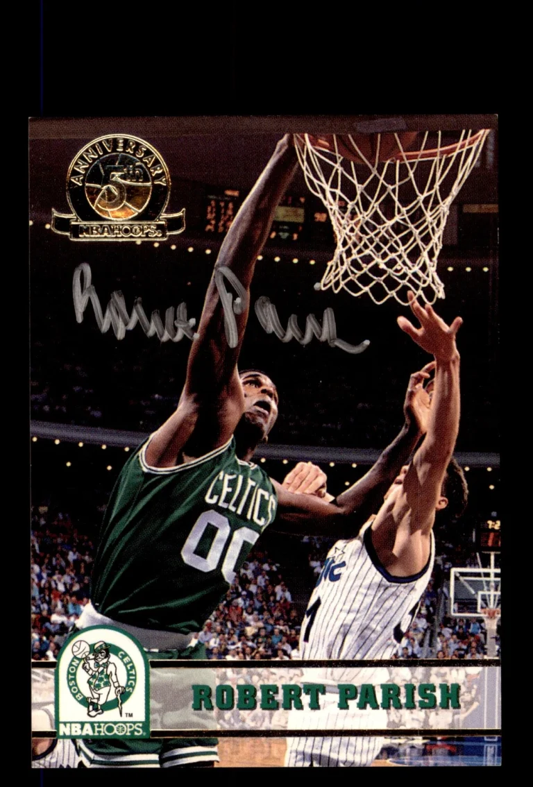 Signed Basketball Card Auto Robert Parish 1993-94 Hoops #16 Boston Celtics