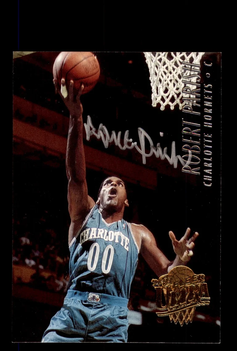 Signed Basketball Card Auto Robert Parish 1994-95 Ultra #24 Charlotte Hornets