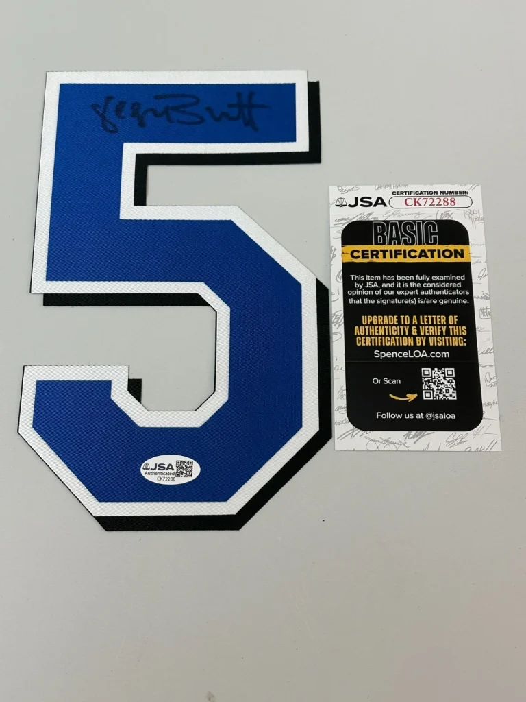 George Brett Kansas City Royals World Series Signed Autograph Jersey Number JSA