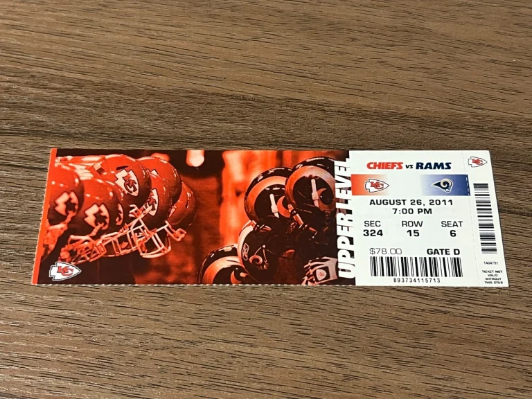FOOTBALL TICKET STUB ARROWHEAD 2011 KANSAS CITY CHIEFS ST LOUIS RAMS 8/26