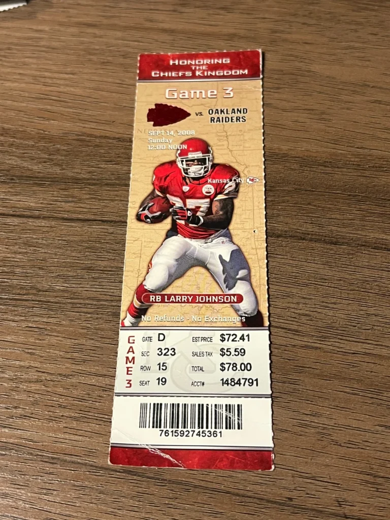 FOOTBALL TICKET STUB ARROWHEAD 2008 KANSAS CITY CHIEFS OAKLAND RAIDERS 9/14
