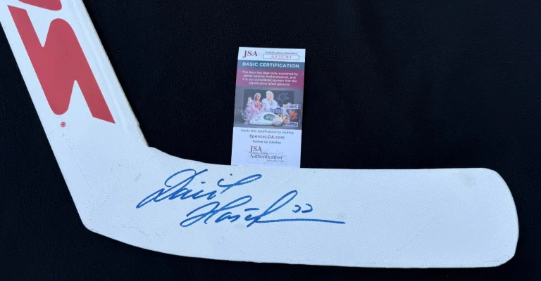Dominik Hasek Signed Detroit Red Wings Louisville TPS Goalie Stick JSA COA