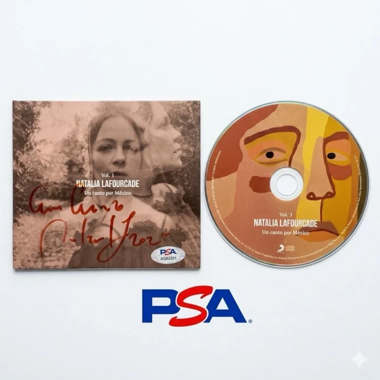 Natalia Lafourcade Signed CD Un Canta Por Mesico PSA Authentic Autograph