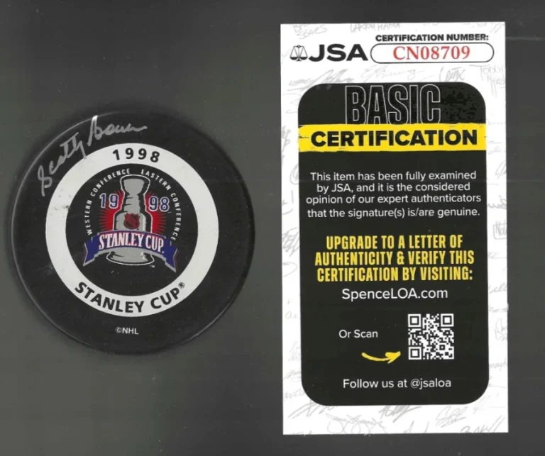 Scotty Bowman Signed Detroit Red Wings 1998 Stanley Cup Champs Game Puck JSA COA