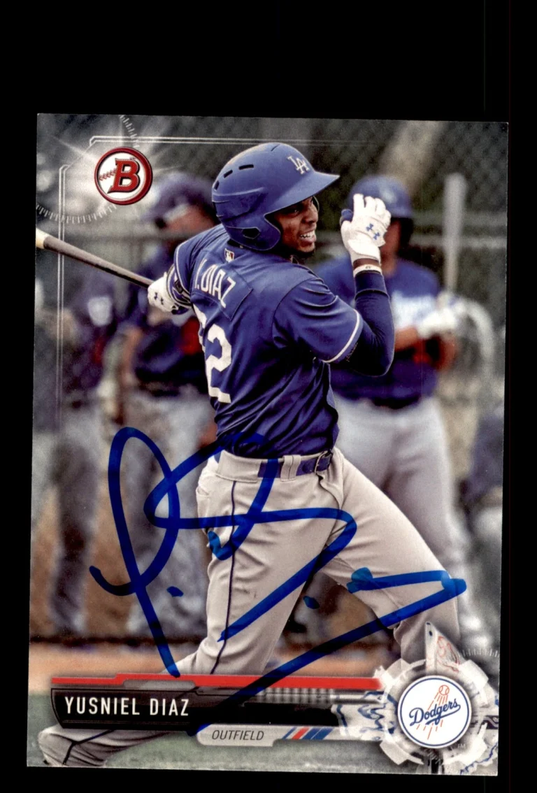 Signed Baseball Card Auto Yusniel Diaz 2017 Bowman Draft #BD-151 Dodgers