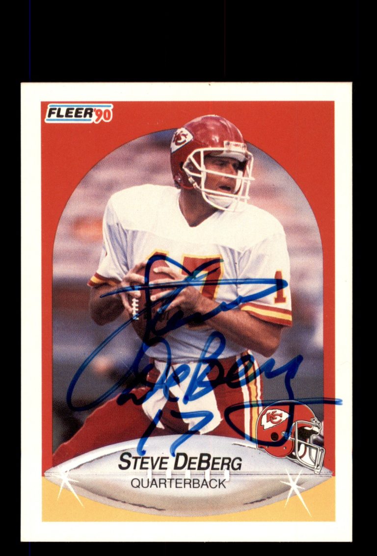 Signed Football Card Auto Steve DeBerg 1990 Fleer #199 Kansas City Chiefs