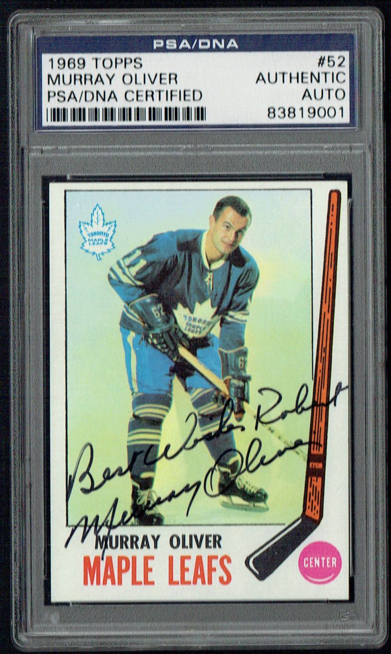 Murray Oliver #52 signed autograph auto 1969 Topps Hockey Card PSA Slabbed