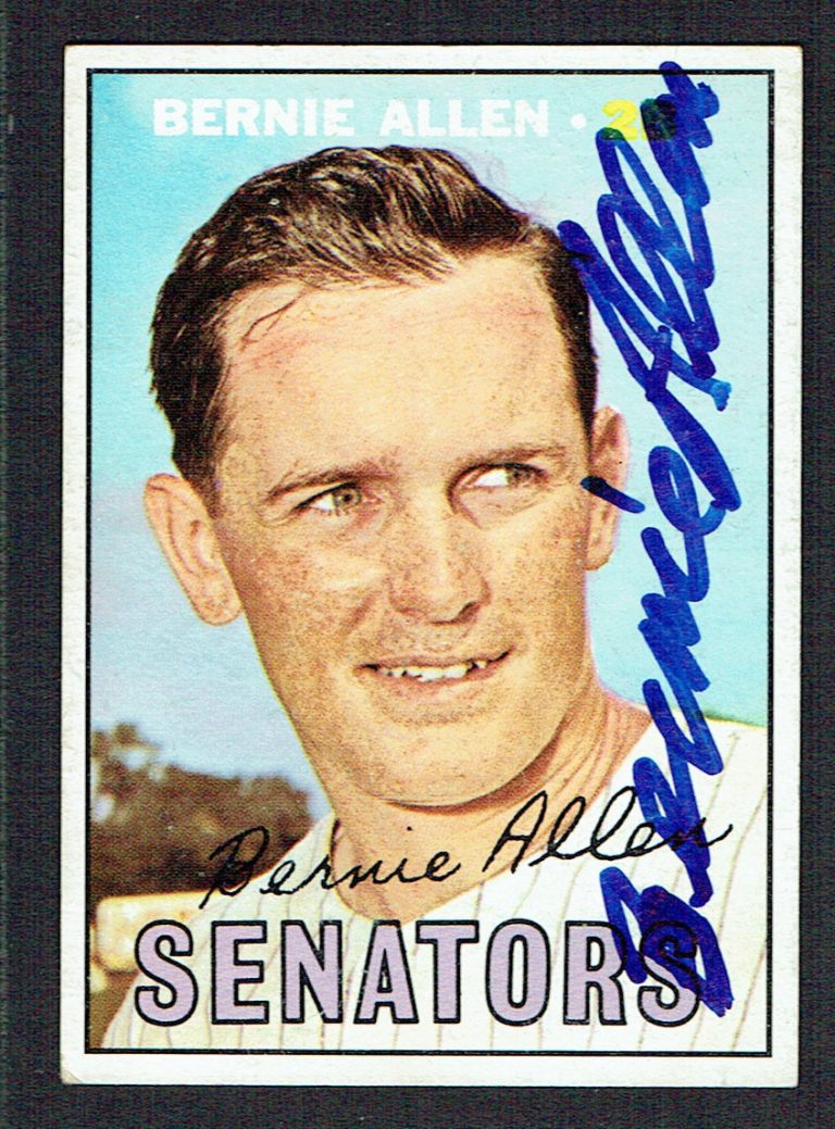 Bernie Allen #118 signed autograph auto 1967 Topps Baseball Trading Card