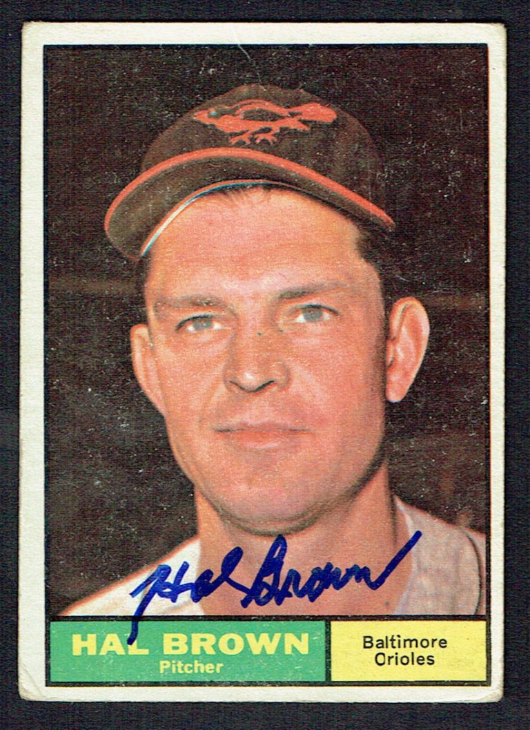 Hal Brown #218 signed autograph auto 1961 Topps Baseball Trading Card
