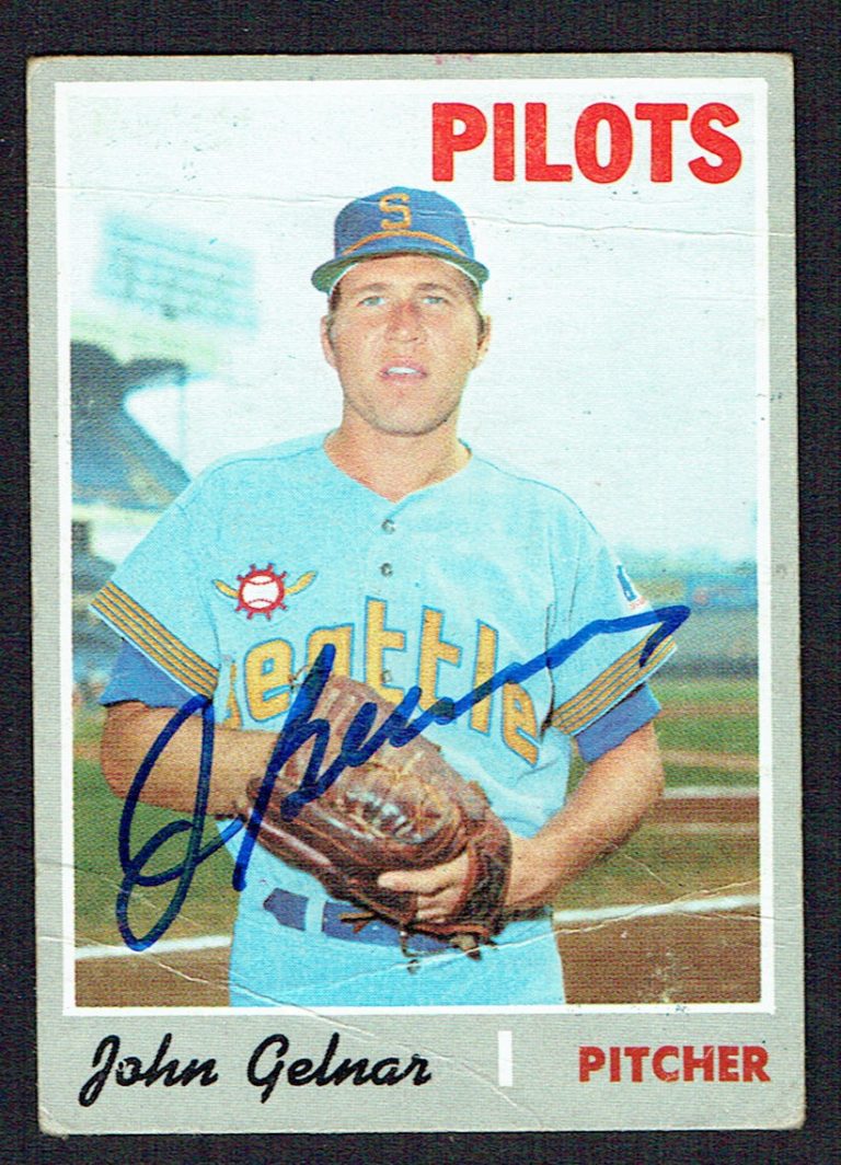John Gelnar #393 signed autograph auto 1970 Topps Baseball Trading Card