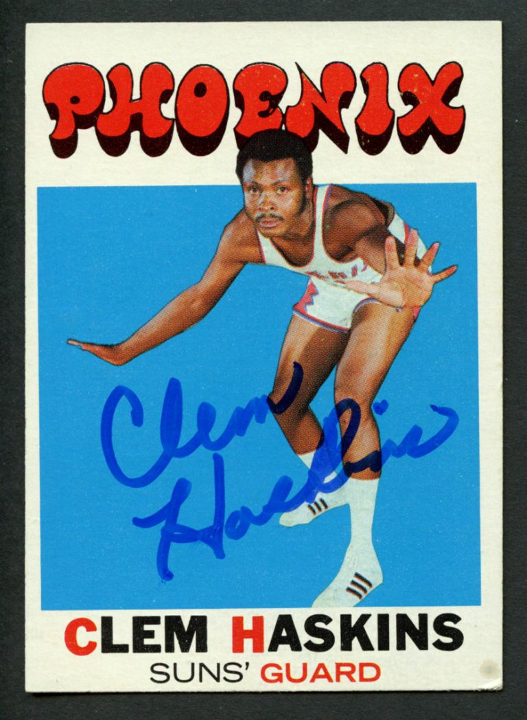 Clem Haskins #96 signed autograph auto 1971-72 Topps Basketball Trading Card