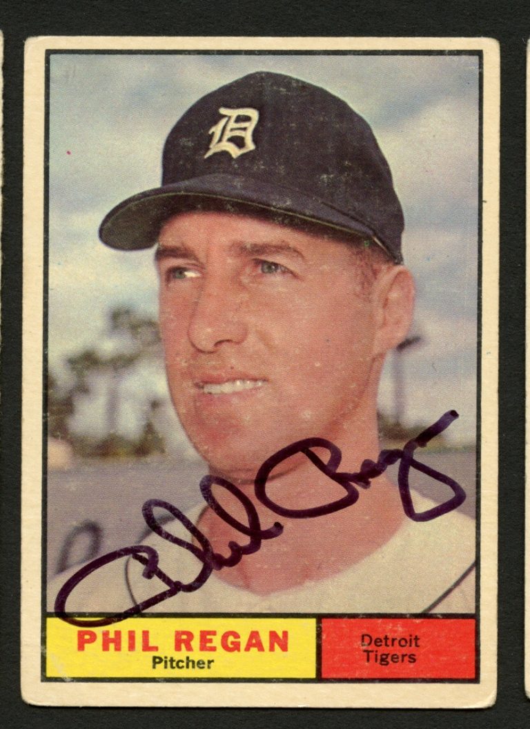 Phil Regan #439 signed autograph auto 1961 Topps Baseball Trading Card