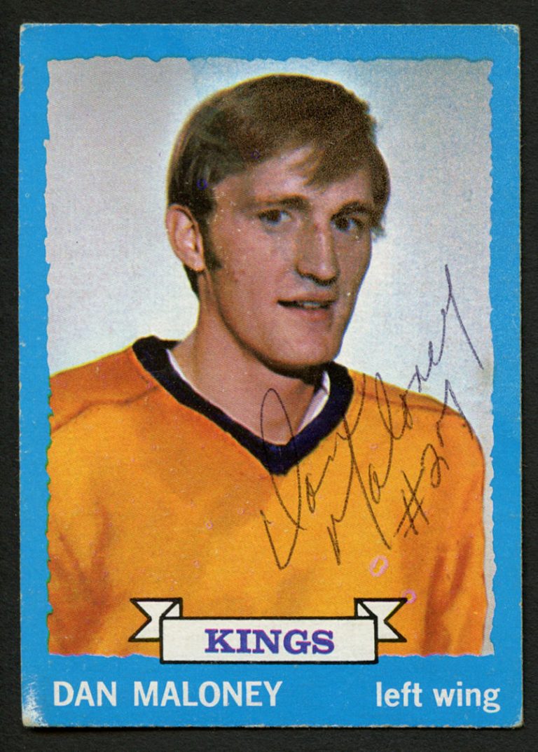 Dan Maloney #32 signed autograph auto 1973-74 Topps Hockey Trading Card