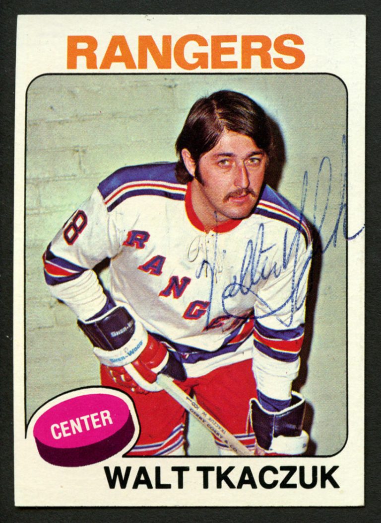 Walt Tkaczuk #128 signed autograph auto 1975-76 Topps Hockey Trading Card